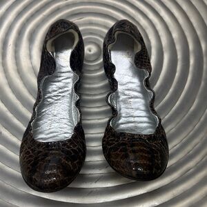 Giuseppe Zanotti Dark Brown Scalloped Flats